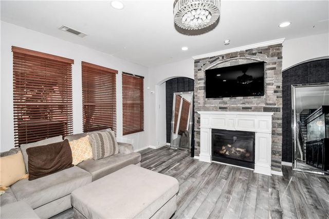 562 Simonton Ridge Trail, Lawrenceville, GA 30045