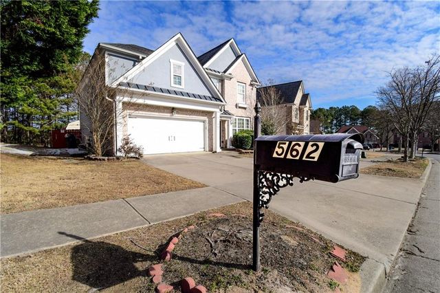 562 Simonton Ridge Trail, Lawrenceville, GA 30045