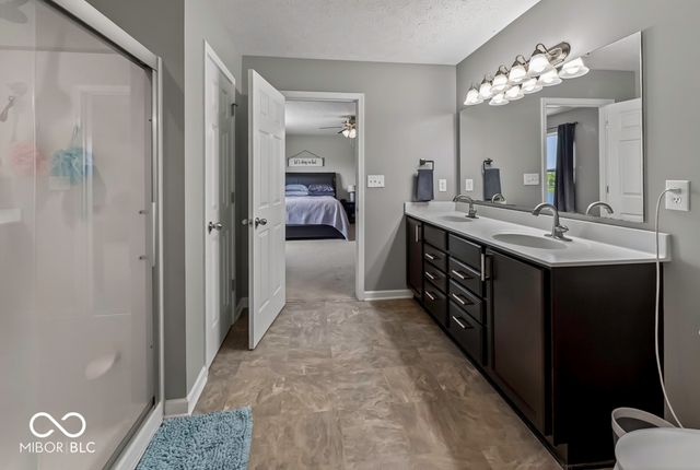 886 Starflower Trace, Greenwood, IN 46143