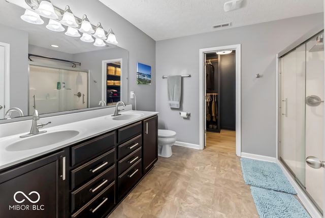 886 Starflower Trace, Greenwood, IN 46143