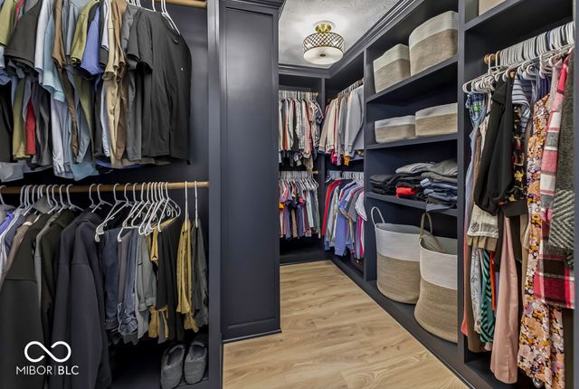 886 Starflower Trace, Greenwood, IN 46143