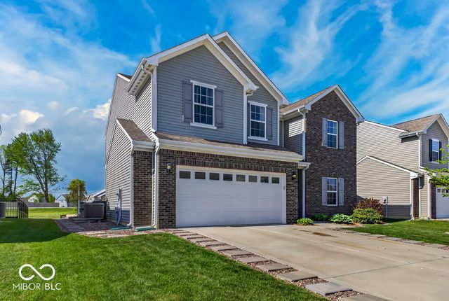 886 Starflower Trace, Greenwood, IN 46143