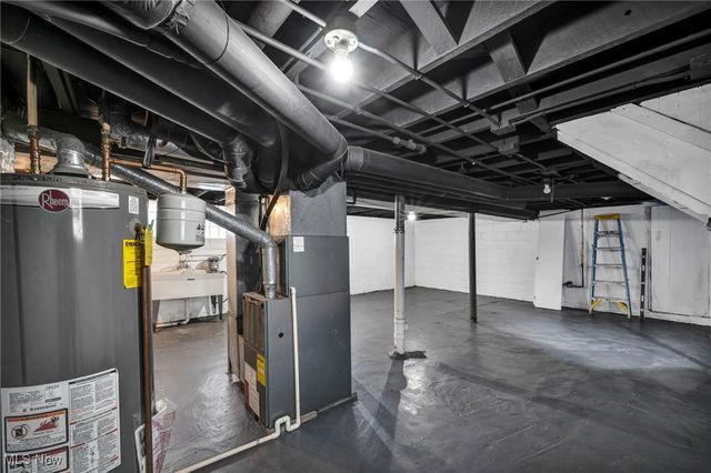 3831 E 50th Street, Cleveland, OH 44105