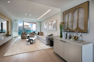 300 S Pointe Dr 4206, Miami Beach, FL 33139