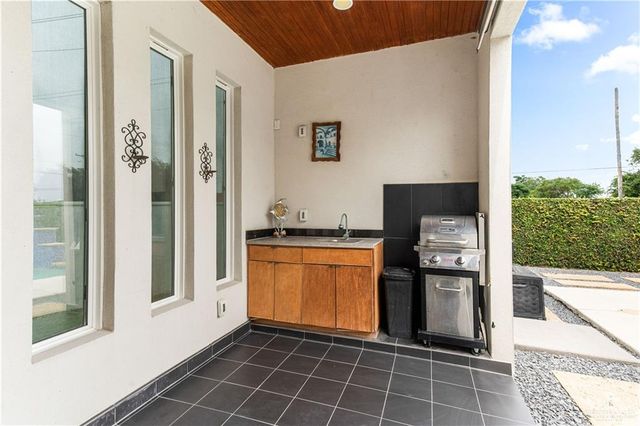 2808 Cassandra Street, Mission, TX 78572