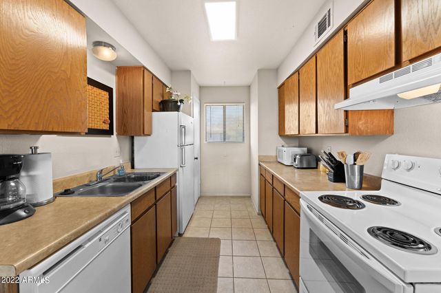 540 S WEST Road 20, Wickenburg, AZ 85390