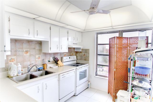 4164 Inverrary Dr 815, Lauderhill, FL 33319