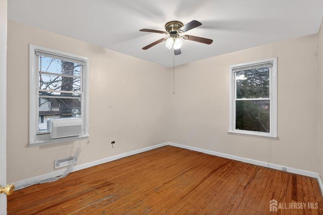 58 Brotherhood Street, Piscataway, NJ 08854