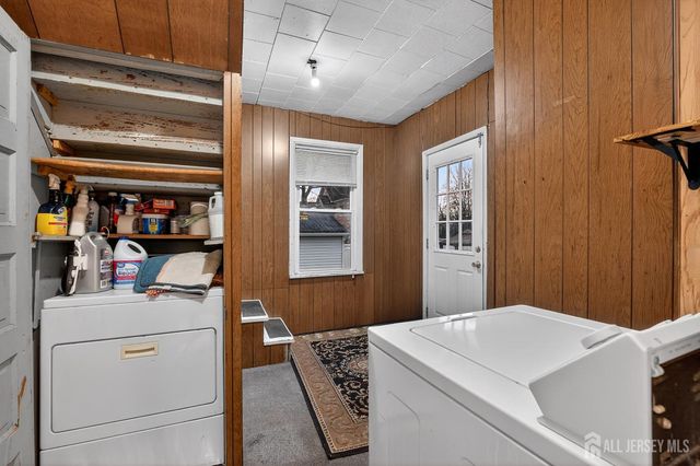 58 Brotherhood Street, Piscataway, NJ 08854