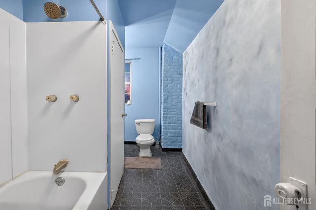 58 Brotherhood Street, Piscataway, NJ 08854