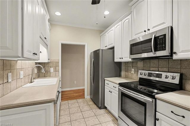 430 Northbridge Drive, High Point, NC 27265