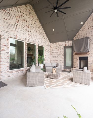 1401 Hunt Road, Gunter, TX 75058