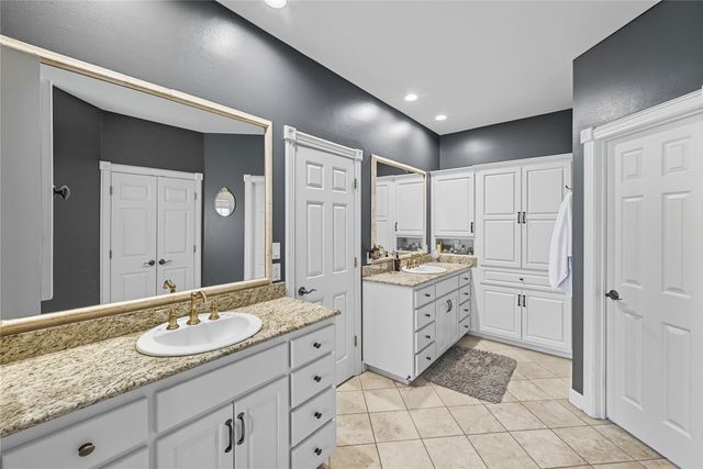 8075 Mount Sharp Road, Wimberley, TX 78676