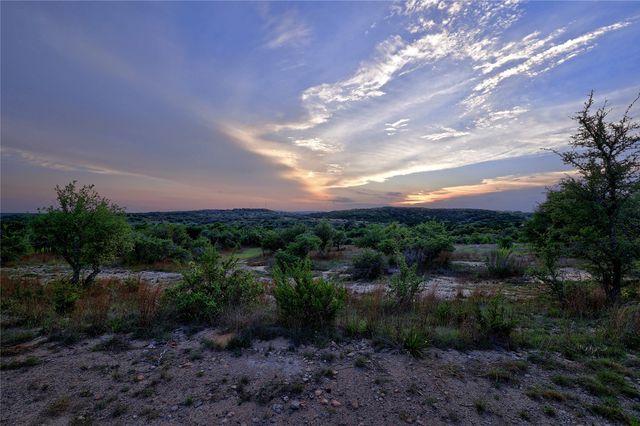 8075 Mount Sharp Road, Wimberley, TX 78676