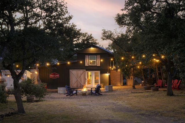 8075 Mount Sharp Road, Wimberley, TX 78676