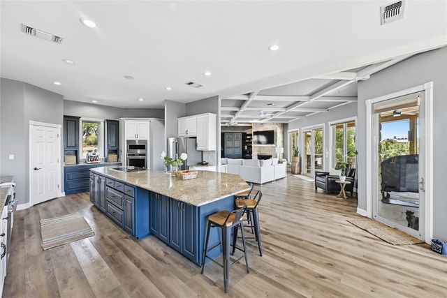 8075 Mount Sharp Road, Wimberley, TX 78676