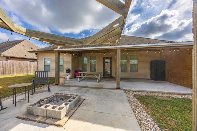277 Cottage Way, Thibodaux, LA 70301