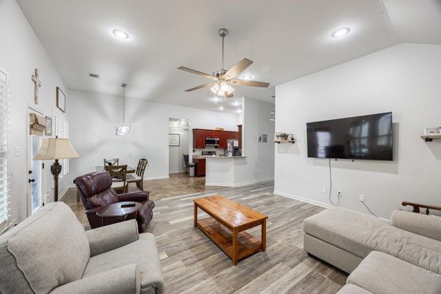 277 Cottage Way, Thibodaux, LA 70301