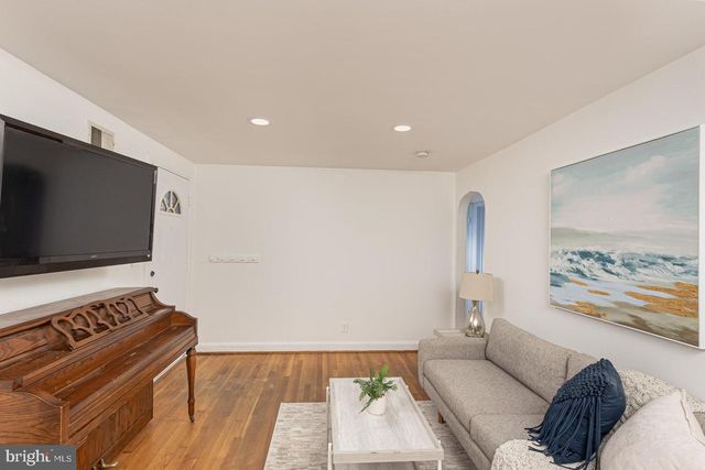 1101 GITTINGS AVE, Baltimore, MD 21239