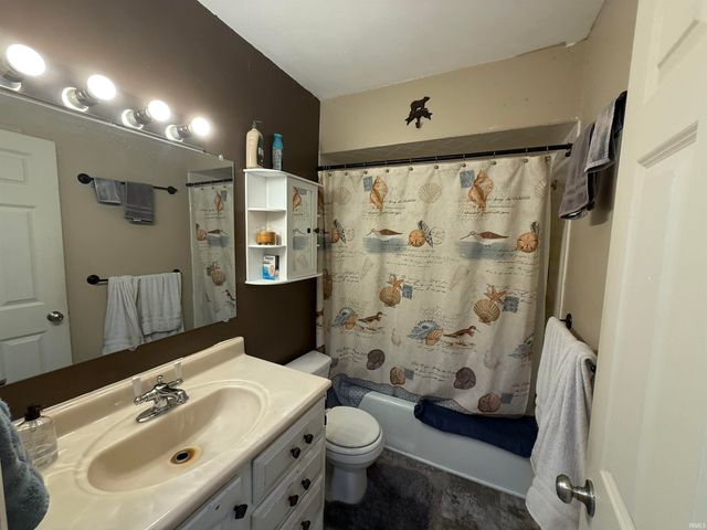 23452 Old Us 20 Highway, Elkhart, IN 46516