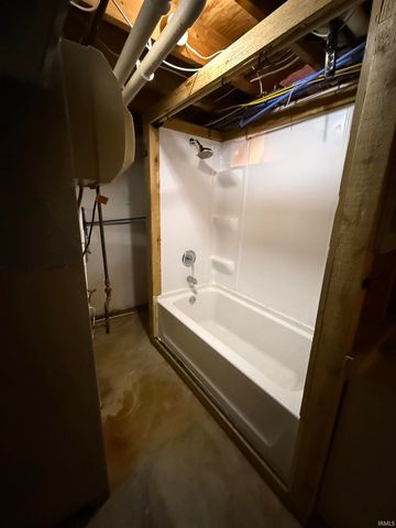 23452 Old Us 20 Highway, Elkhart, IN 46516