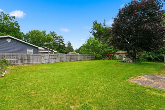 23452 Old Us 20 Highway, Elkhart, IN 46516