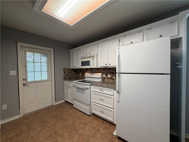 6629 Kodiak Dr, Corpus Christi, TX 78414