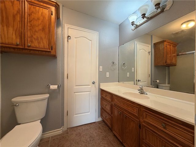 6629 Kodiak Dr, Corpus Christi, TX 78414