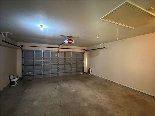 6629 Kodiak Dr, Corpus Christi, TX 78414