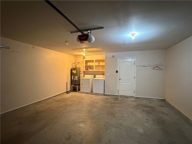 6629 Kodiak Dr, Corpus Christi, TX 78414
