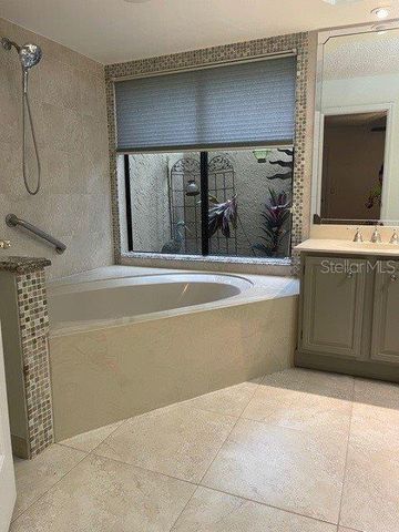 1236 SAINT TROPEZ CIRCLE, Orlando, FL 32806