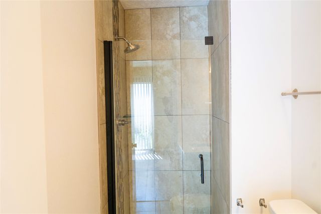 65 W Townhouse Lane 17, Grand Prairie, TX 75052