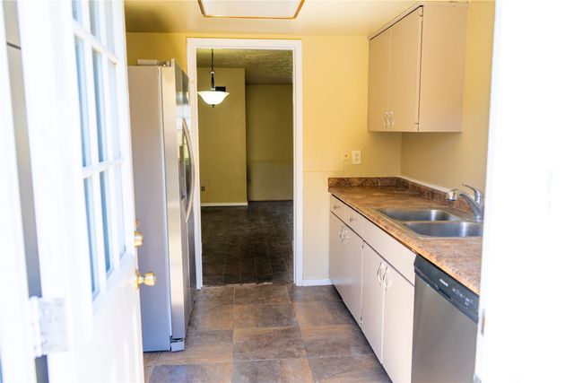 65 W Townhouse Lane 17, Grand Prairie, TX 75052