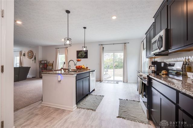 6269 Fallgold Drive, Clayton, OH 45315