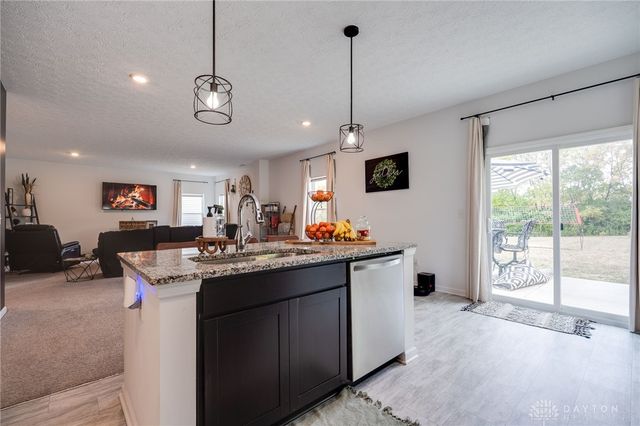 6269 Fallgold Drive, Clayton, OH 45315