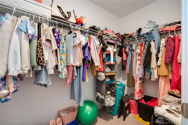 6269 Fallgold Drive, Clayton, OH 45315