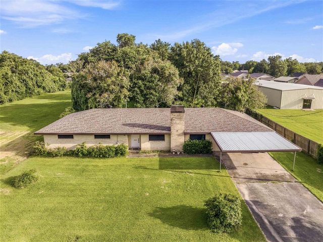 211 W LaGrange Street, Lake Charles, LA 70605