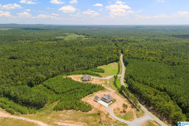 7 QUEEN ROAD, Columbiana, AL 35051
