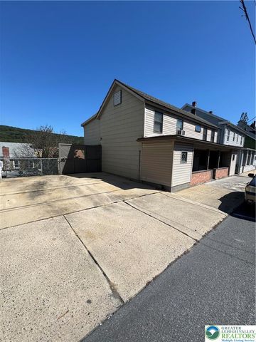 221 East Patterson Street East, Lansford Boro, PA 18232