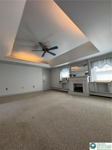 221 East Patterson Street East, Lansford Boro, PA 18232