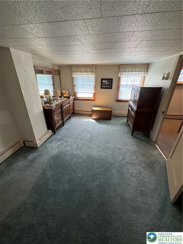 221 East Patterson Street East, Lansford Boro, PA 18232