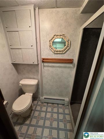 221 East Patterson Street East, Lansford Boro, PA 18232