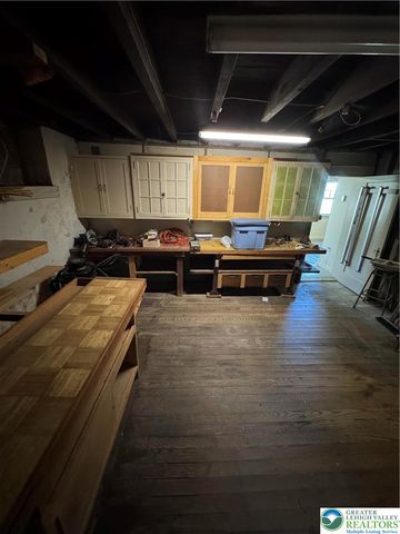 221 East Patterson Street East, Lansford Boro, PA 18232