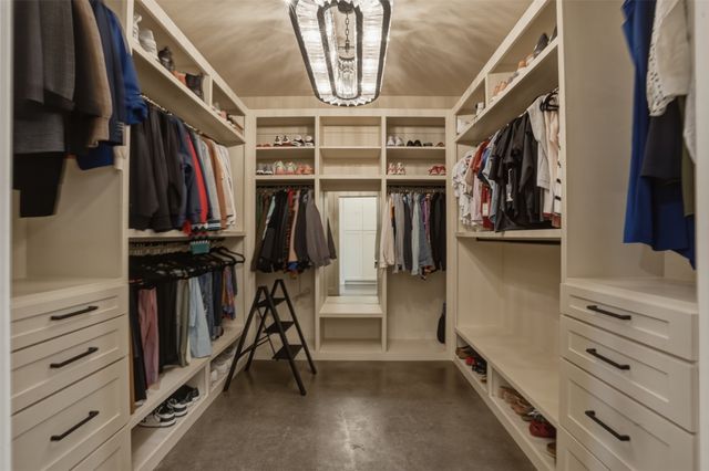 3938 Lively Lane, Dallas, TX 75220