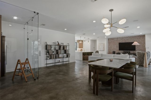 3938 Lively Lane, Dallas, TX 75220