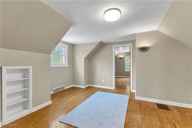 6489 Solon Boulevard, Solon, OH 44139