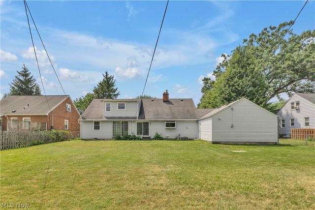 6489 Solon Boulevard, Solon, OH 44139