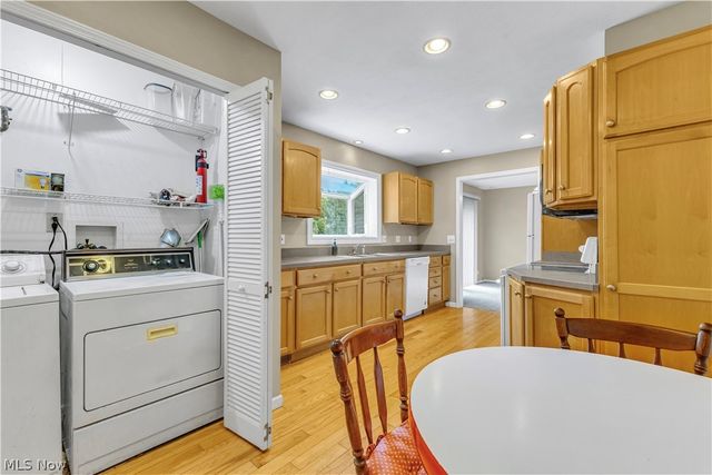 6489 Solon Boulevard, Solon, OH 44139