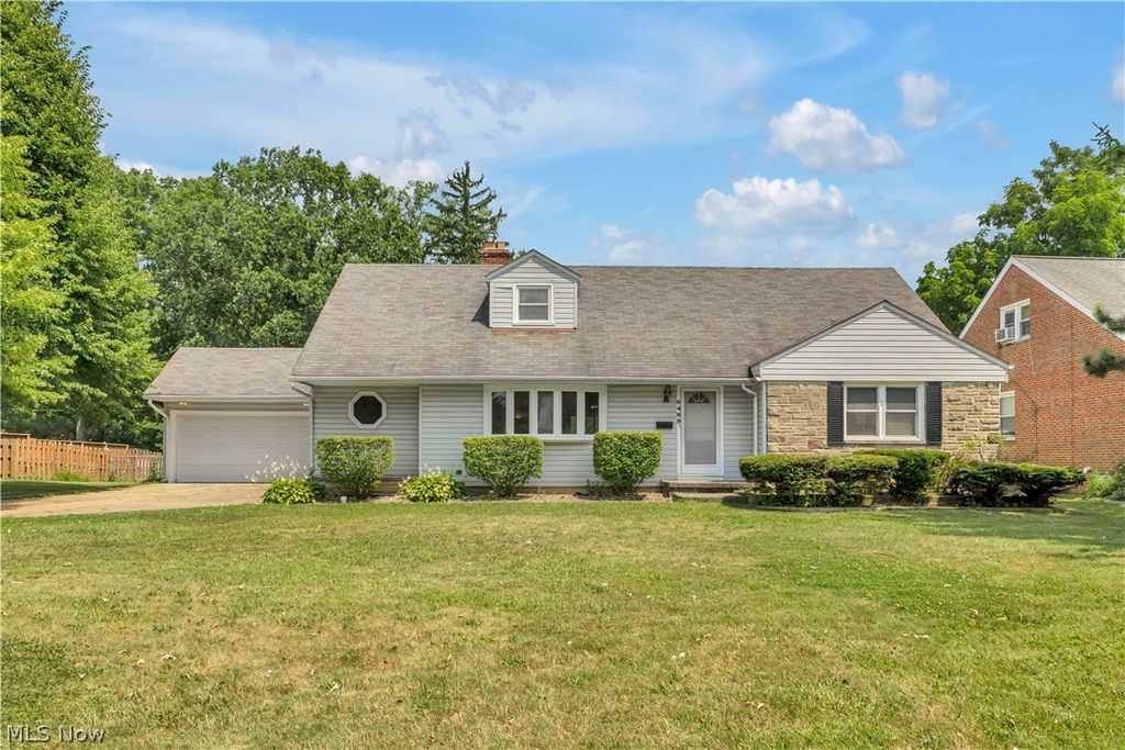 6489 Solon Boulevard, Solon, OH 44139