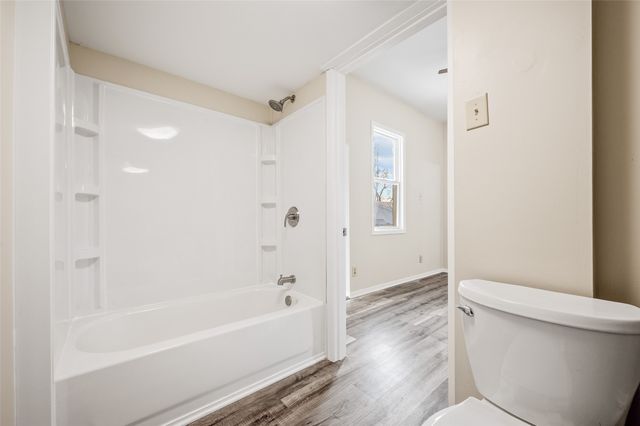 3311 2nd Avenue, Des Moines, IA 50313